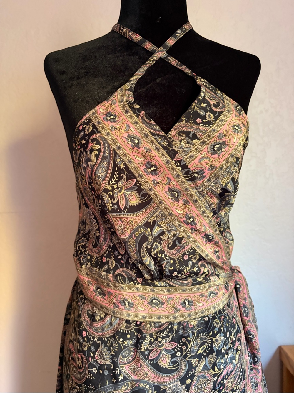 Style Unlimited Paisley Cross Halter Wrap Maxi Dress in Black and Pink